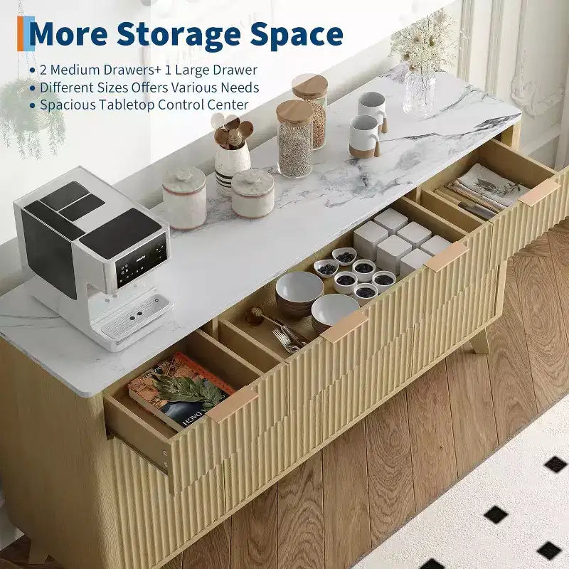 Madia Credenza con Fianchi Scanalati, 3 Cassetti e Ripiani Regolabili, Mobile TV Moderno Largo 150 cm per Soggiorno