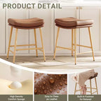 Sgabelli da bar in pelle ad altezza bancone con gambe in metallo, marroni