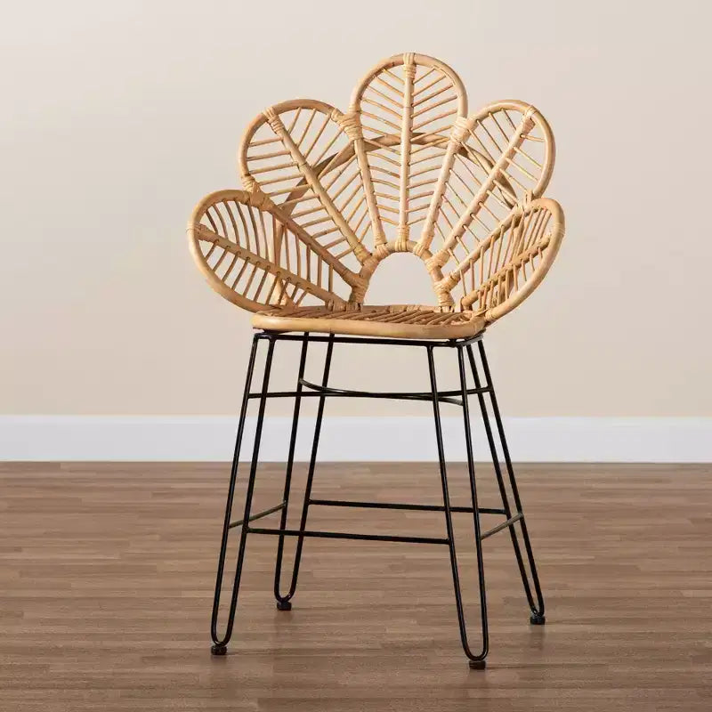 Sgabello da Bar Garan in Rattan e Metallo, Altezza Bancone, Naturale/Nero: Stile Bohemien, Altezza Seduta 62,2 cm