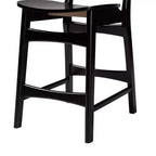 Sgabello da bar Tafari in legno e rattan, altezza bancone, marrone scuro/marrone chiaro
