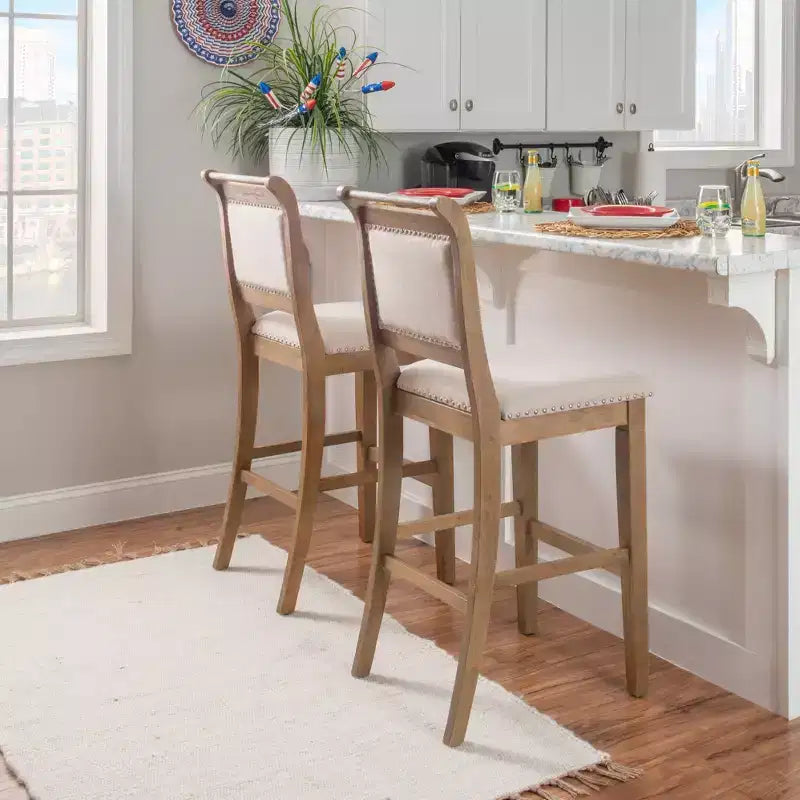 Emmy Barstool