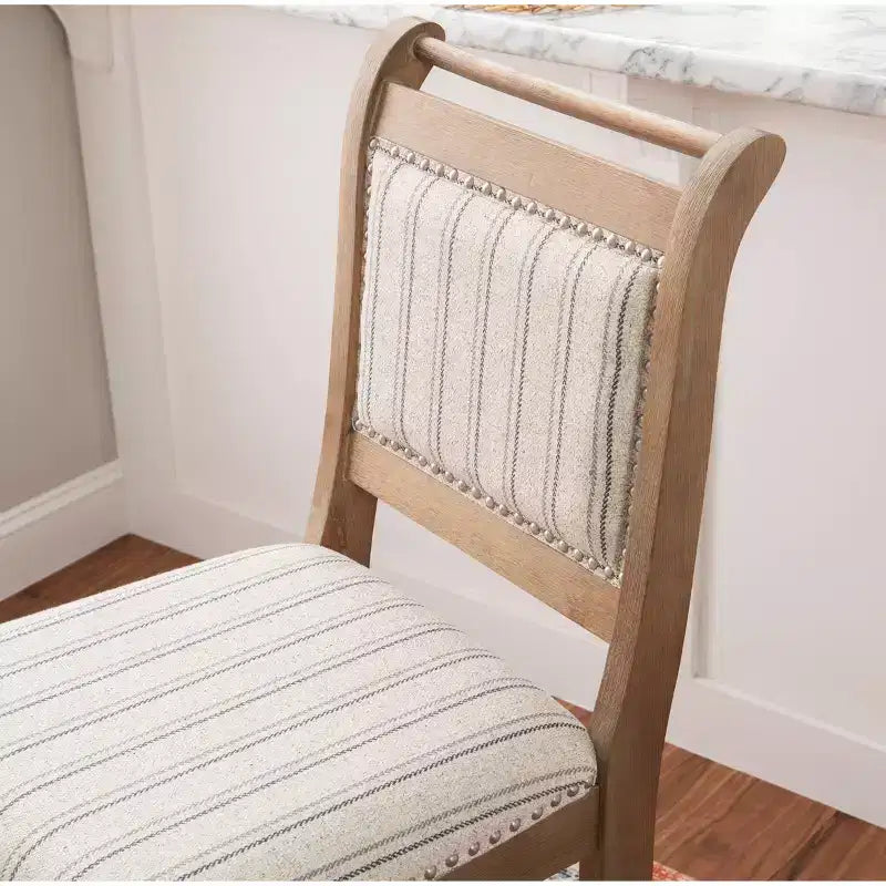 Emmy Barstool