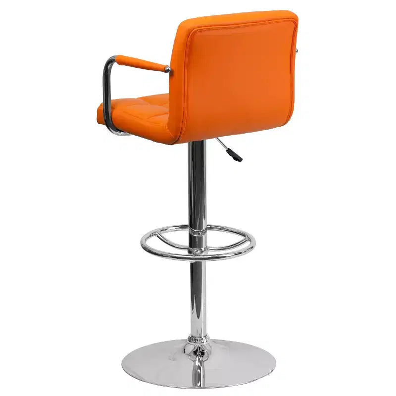 Sgabello da bar contemporaneo in vinile trapuntato regolabile in altezza con braccioli e base cromata