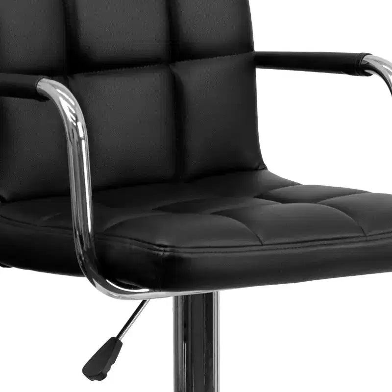 Sgabello da bar contemporaneo in vinile trapuntato regolabile in altezza con braccioli e base cromata