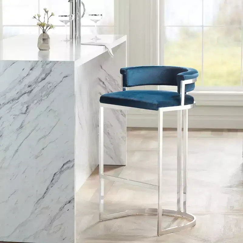Sgabello da bar Jazmin in acciaio inossidabile lucido argento 31 alto moderno cuscino blu con schienale basso poggiapiedi per cucina bancone isola