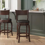 Sgabello da bar Nichola classico girevole aperto sul retro, altezza bancone, con struttura in legno curvato e seduta imbottita, di qualità commerciale