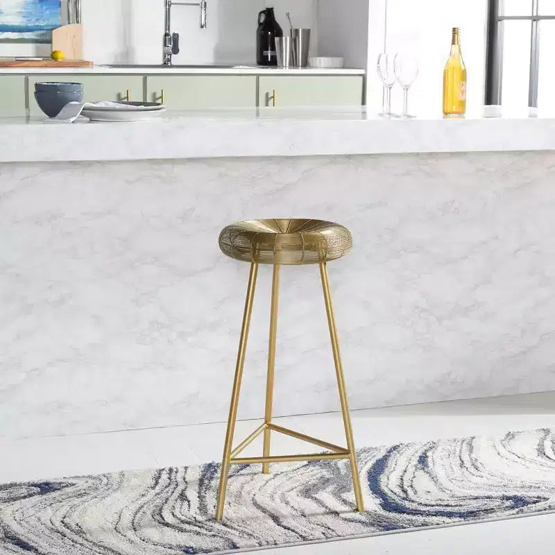 Sgabello da bar contemporaneo in filo intrecciato Addison color oro